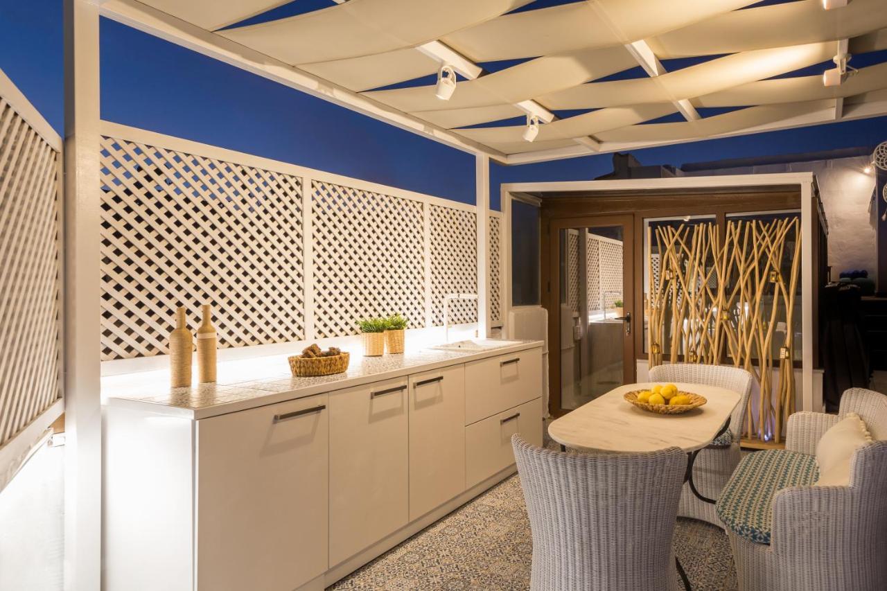 Stema Luxury Escape, Rooftop Jacuzzi & Panoramic Views Atsipopoulo ภายนอก รูปภาพ